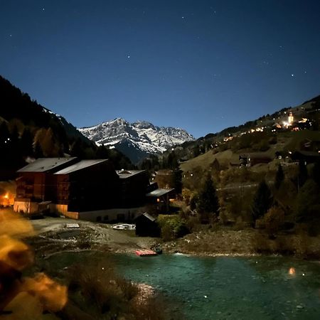 The River Pearl Val dʼIlliez Екстериор снимка